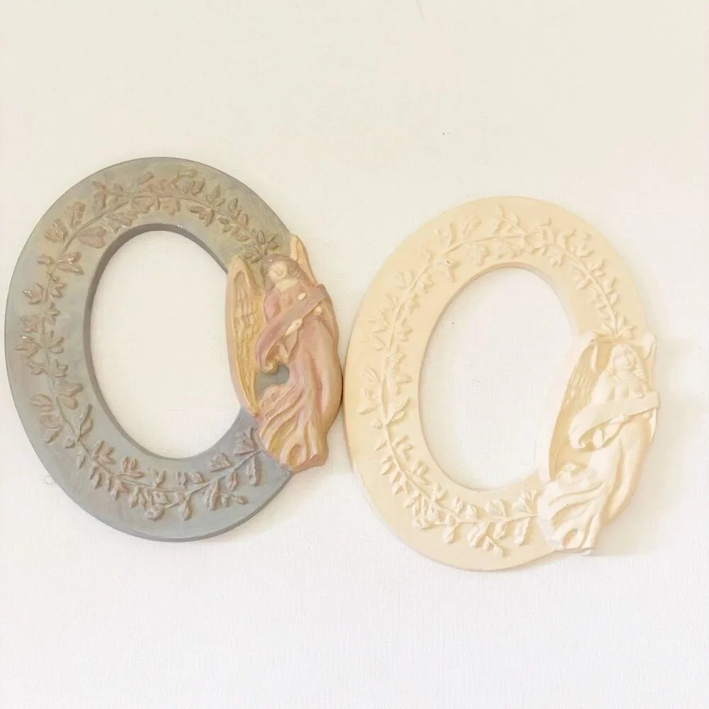Bisque Angel Wreath Wall Decor Christmas Holiday Crafts Ceramics 6.5” X 5”